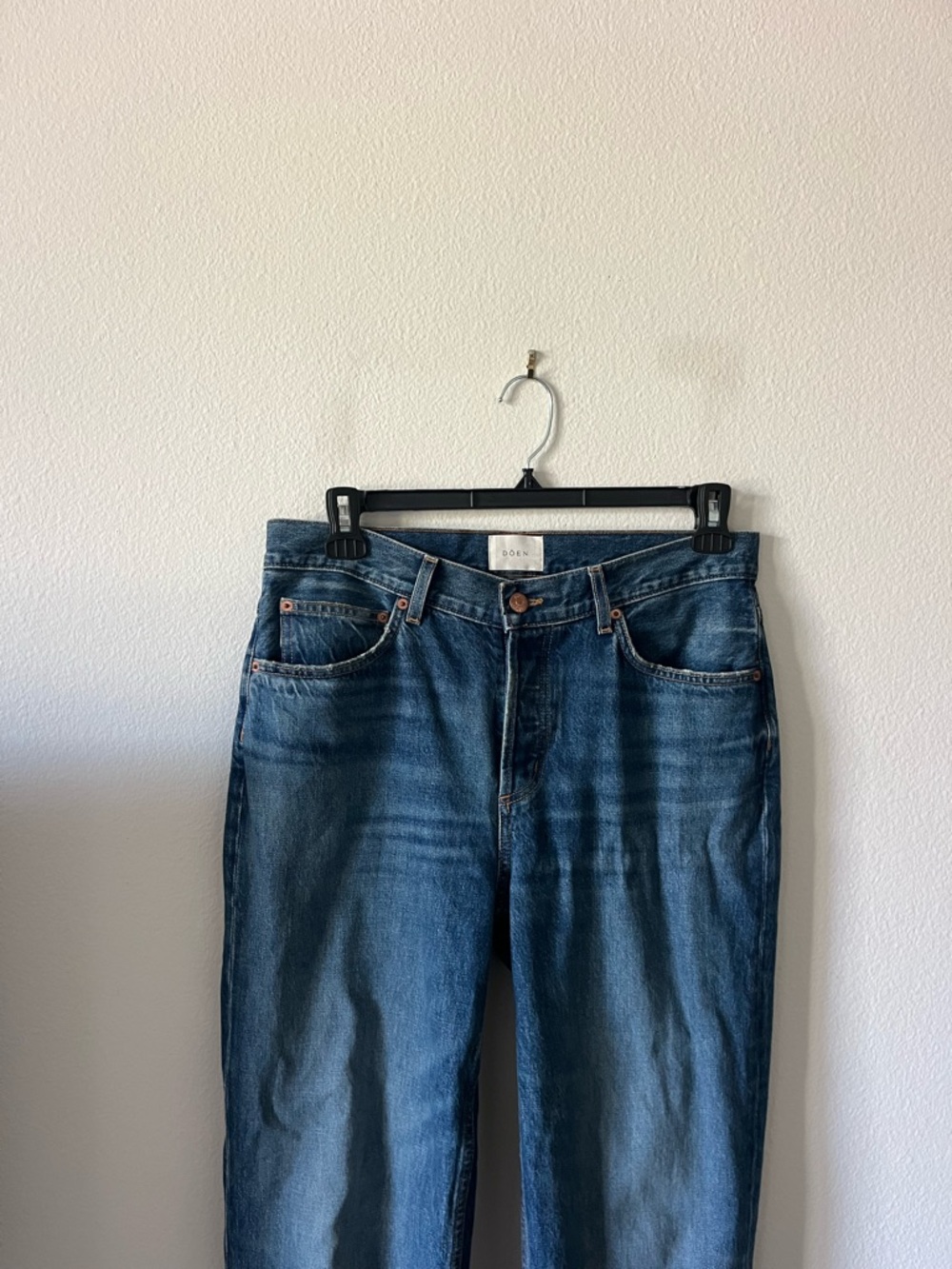 Doen Leone Jean in Villefort Wash